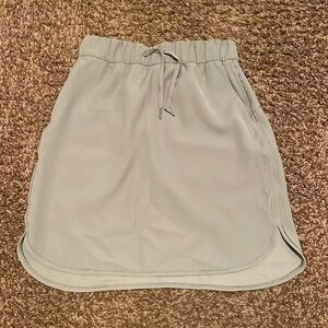 Lulu Lemon Skirt. Brand new condition. Worn once.